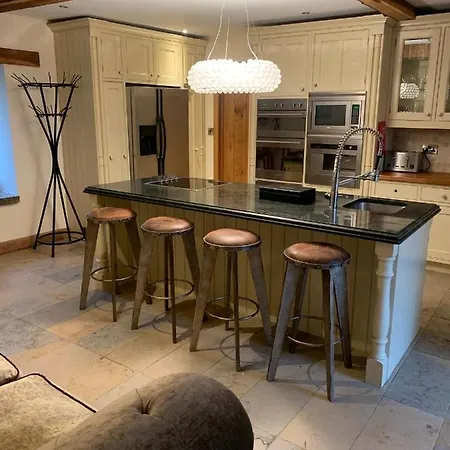 Rookery Barn An Amazing Country Retreat Hot Tub Timble