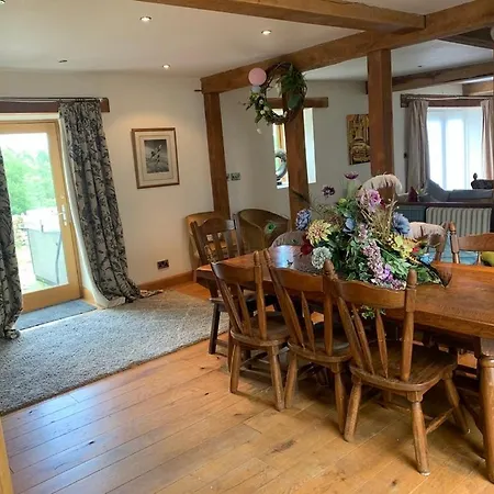 Rookery Barn An Amazing Country Retreat Hot Tub * Timble